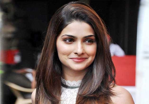 Read more about the article Prachi Desai