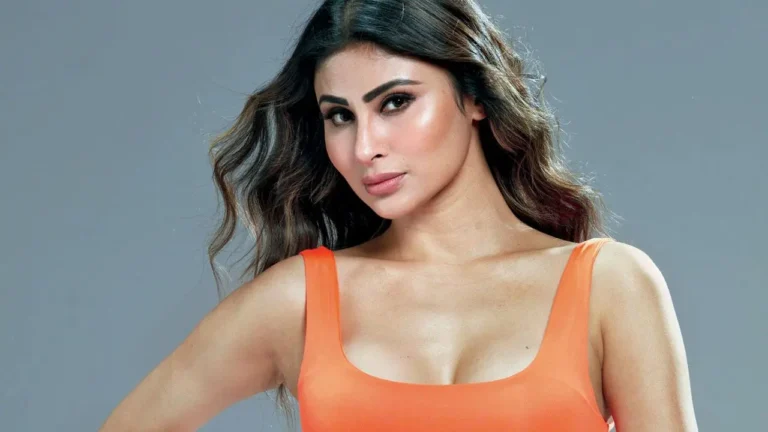 Read more about the article Mouni Roy