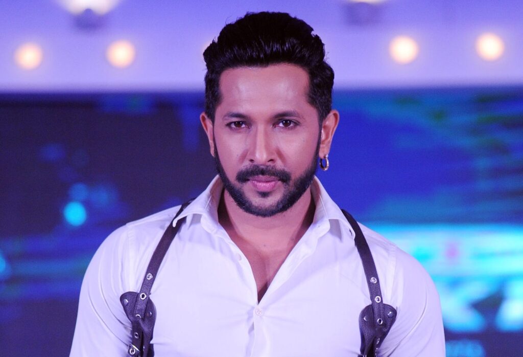 terence lewis